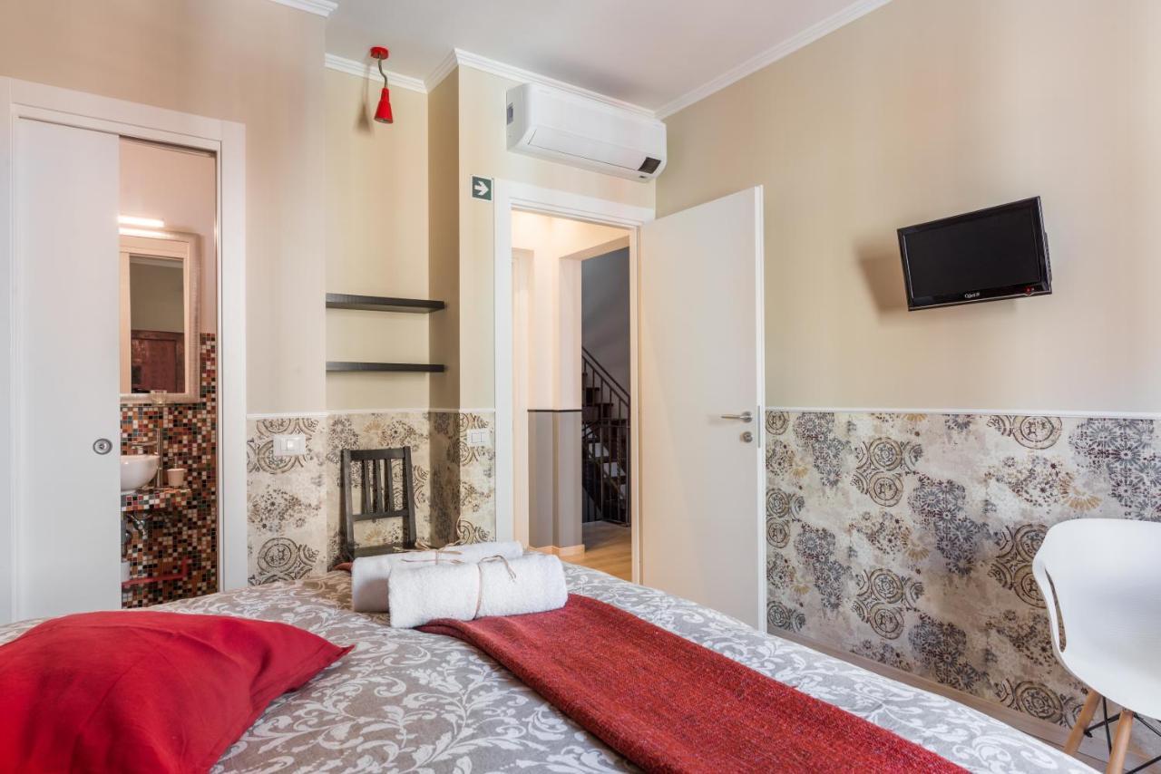 Abbraccia Morfeo Roma Bed & Breakfast Exterior photo